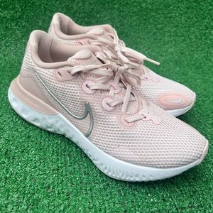 Nike Renew Run Athletic Training Shoe Womens Size 7 CK6360-600 Pink Pre-owned